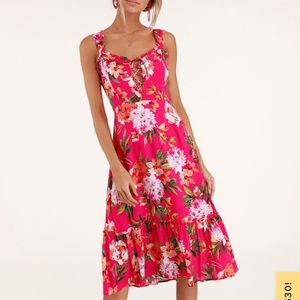 Kayley Fuschia Floral Print Midi Dress size Medium